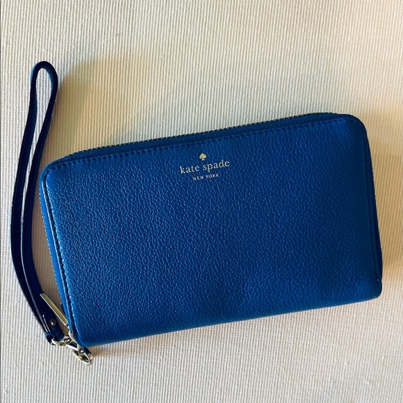 NWT Kate Spade Grove Street Wristlet Wallet - Picture 2 of 4